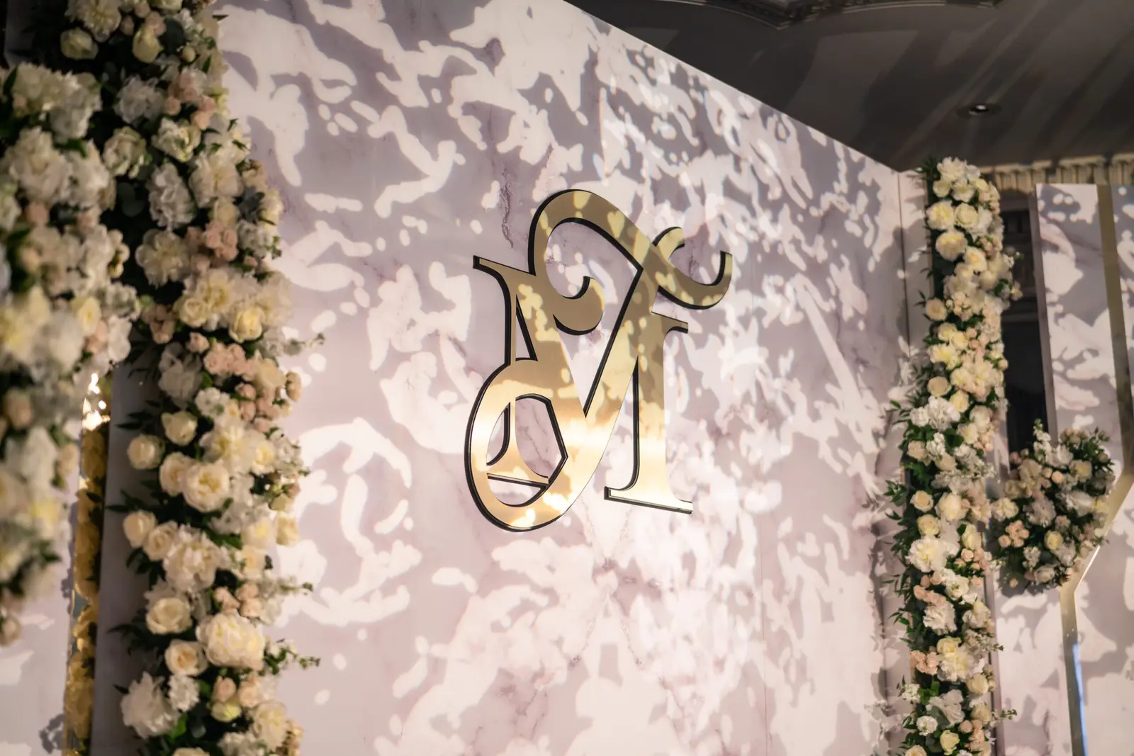 The Dorchester, A White Marble Wedding at The Dorchester